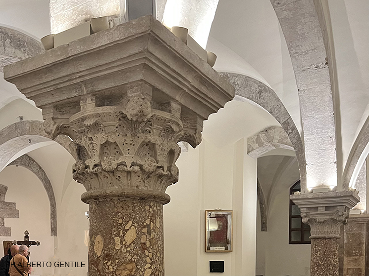 Colonne della cripta della cattedrale di Foggia