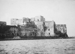 Antica foto del castello di Brindisi.
