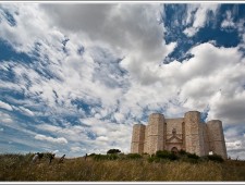 Castel del Monte (di Giulio Iannotti)